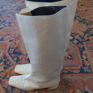Fendi white calf hair boots sz 39